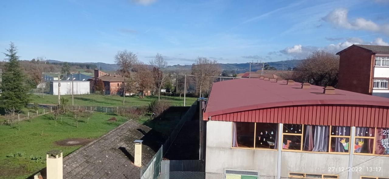 Piso Estacion Apartman Silleda Kültér fotó