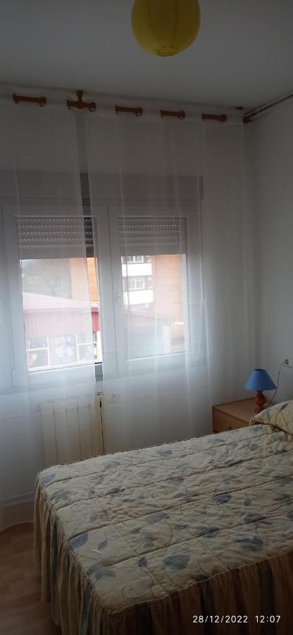 Piso Estacion Apartman Silleda Kültér fotó